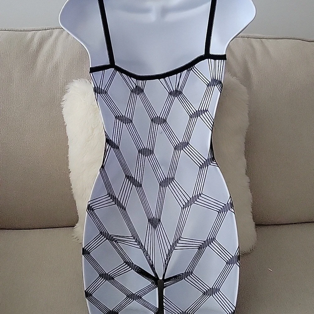 NWOT Big Diamond Body Stockings - Picture 3 of 4